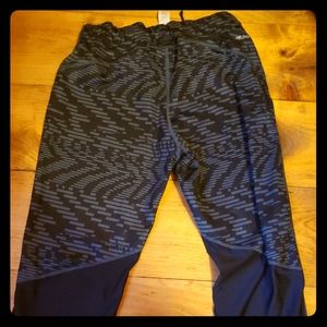 New Balance leggings capri style